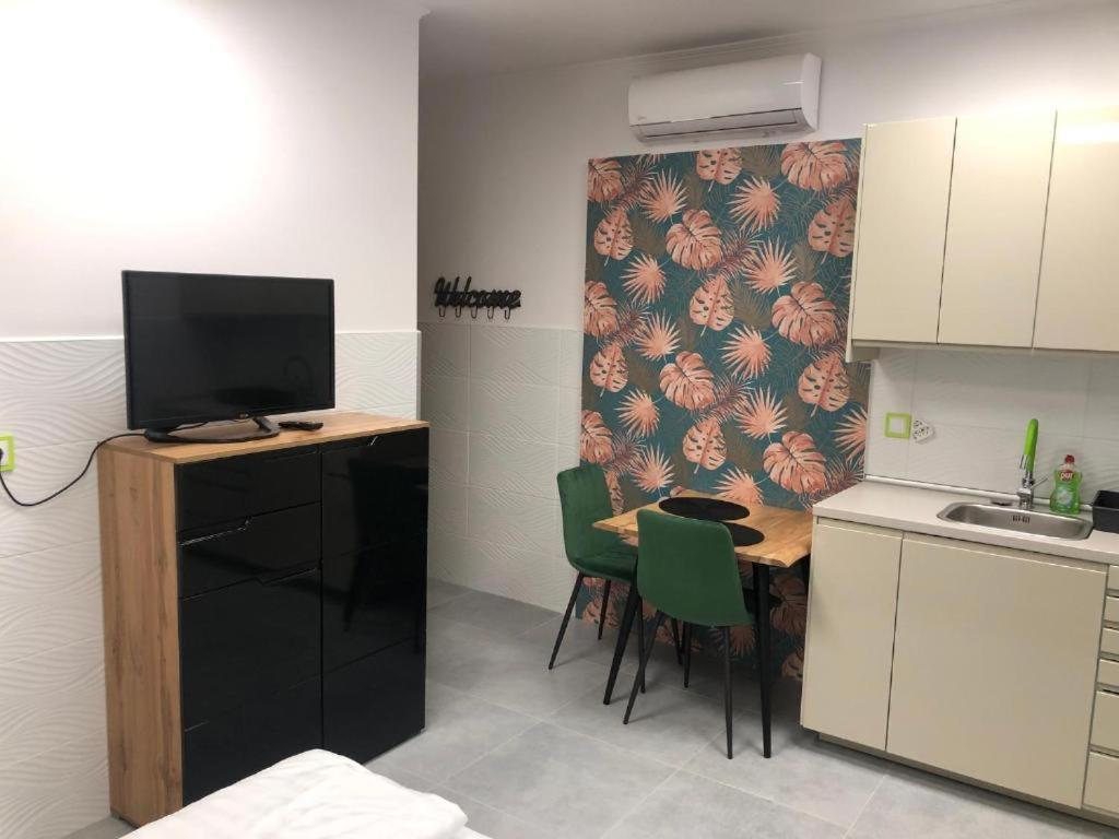 Level 1 Apartment Szeged Ngoại thất bức ảnh